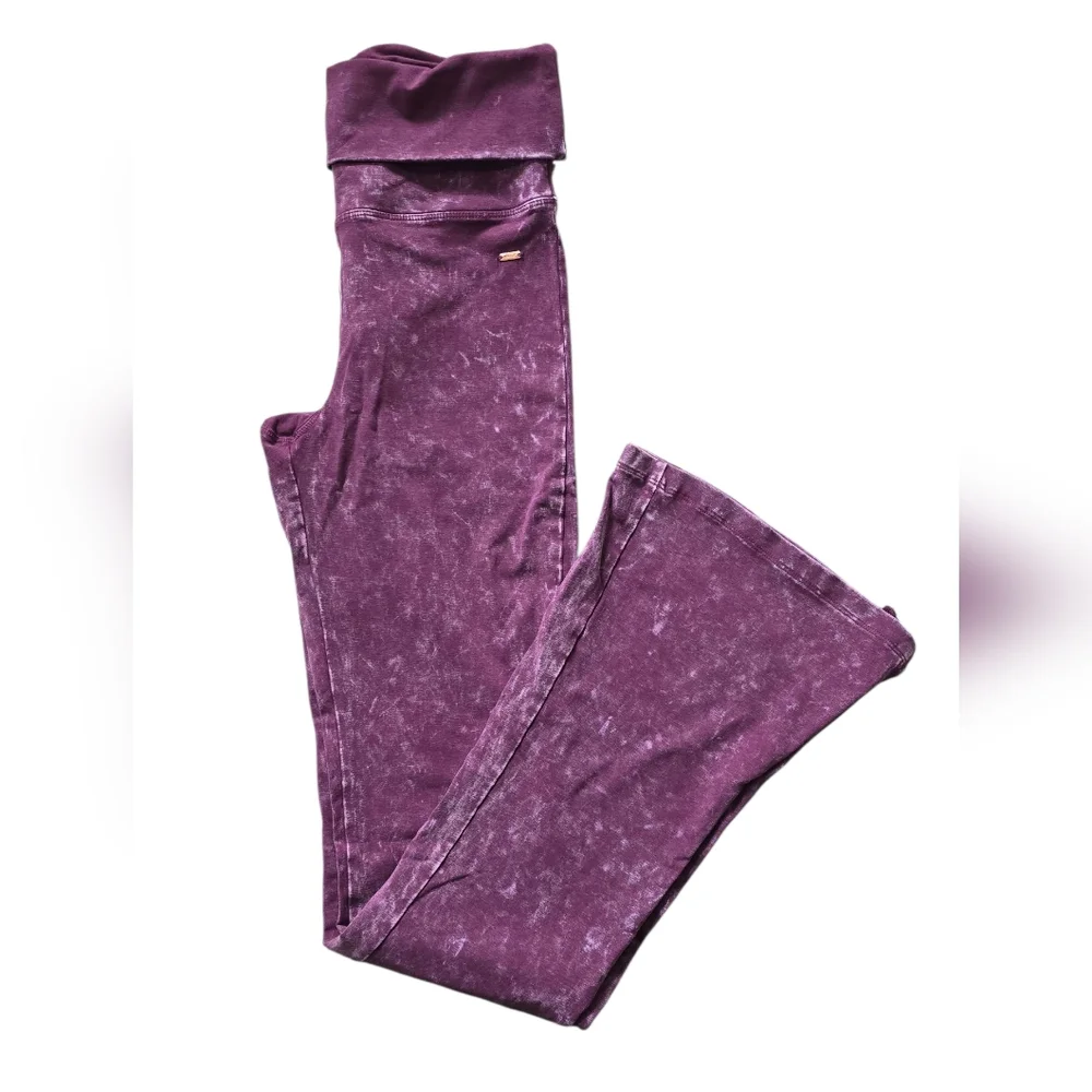 PINK Victoria's Secret Women's Rich Maroon Red Foldover Flare Legging Size SP